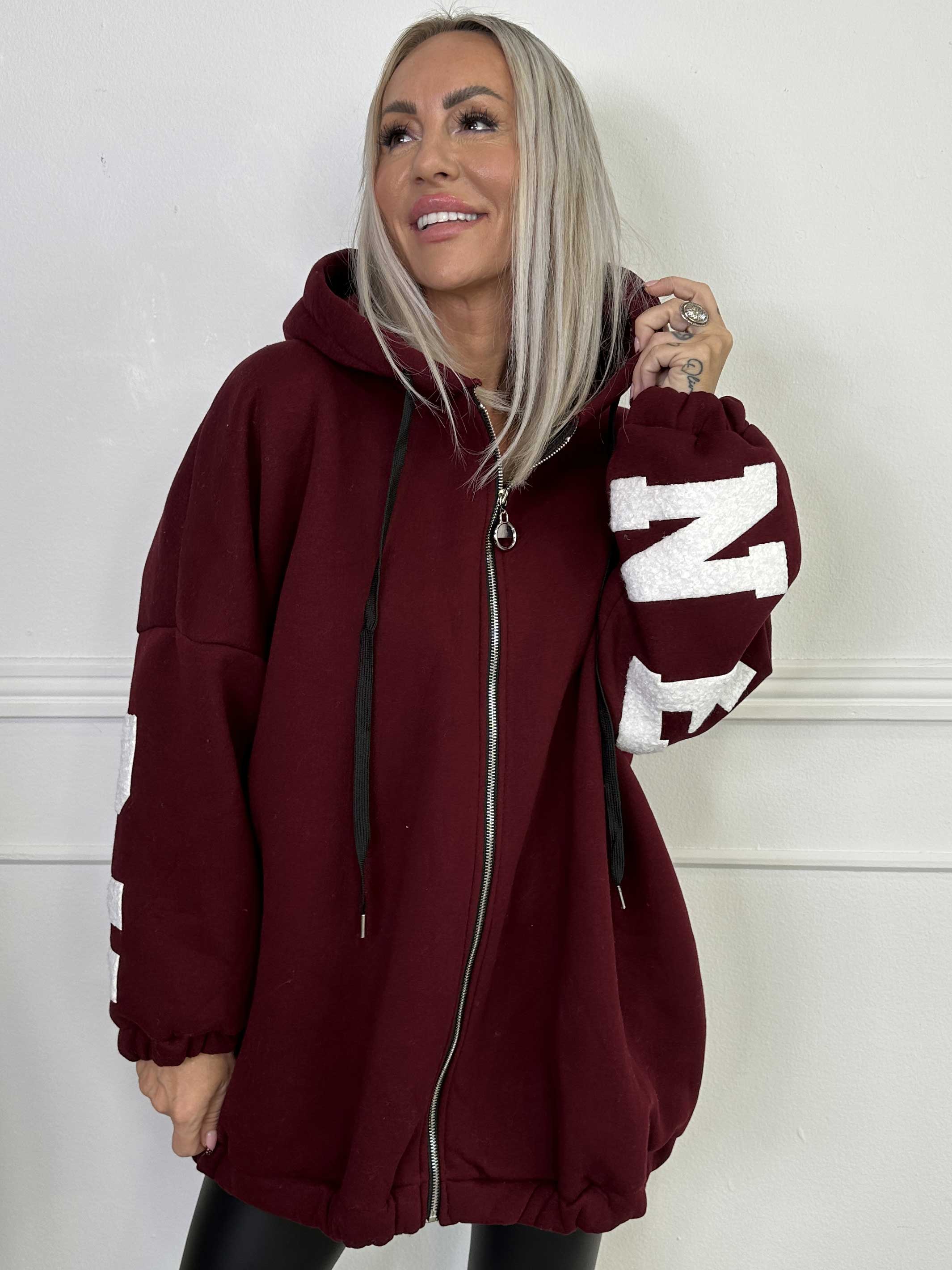Iverna - Blød oversize hoodie med tekst